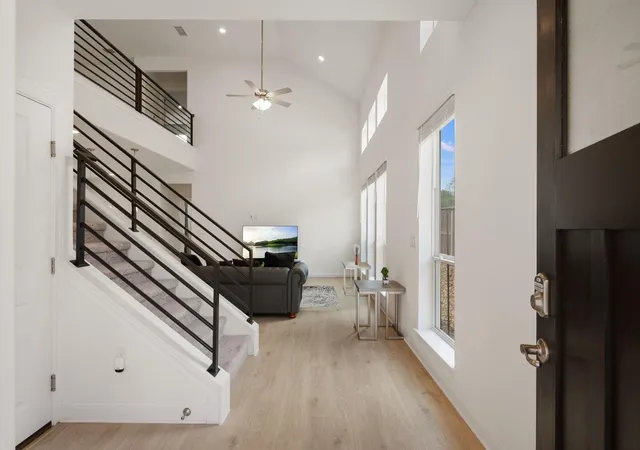 Photo 3 of Single family home for sale at 9900 Dawn Pearl Dr, Austin, TX 78748 | MLS# 7963637 | Listing updated on 2026-08-21