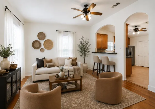 Photo 4 of Sale Pending at 102 Franklin Blvd, Austin, TX 78751 | MLS# 5589144 | Listing updated on 2026-09-02