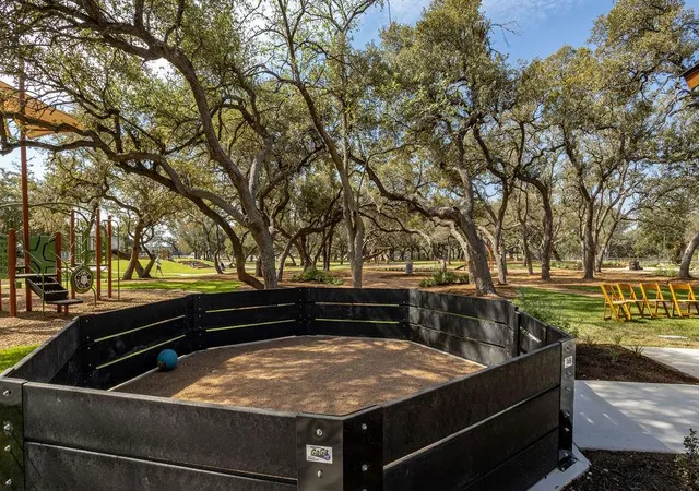 Photo 8 of Single family home for sale at 508 Lightstone Dr, Georgetown, TX 78633 | MLS# 7697228 | Listing updated on 2026-09-02