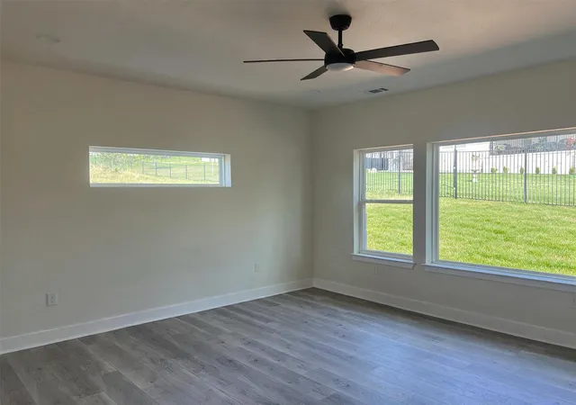 Photo 4 of Single family home for sale at 316 Sweet Grass, Horseshoe Bay, TX 78657 | MLS# 5852702 | Listing updated on 2026-09-30