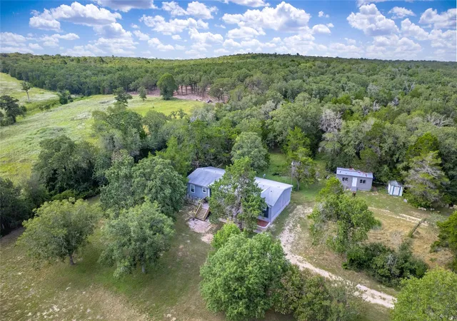 2nd image of 155 Hidden Oaks Loop, Elgin, TX 78621 | MLS# 3538563