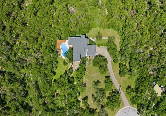 5th image of 8204 Malish Ct, Austin, TX 78746 | MLS# 1255610