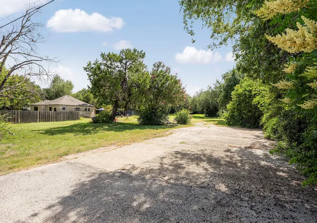 2nd image of 1305 High Chaparral Dr, Leander, TX 78641 | MLS# 2972657