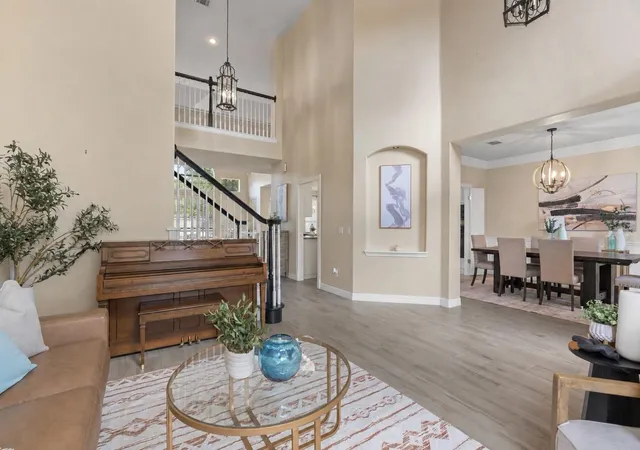 Photo 4 of Single family home for sale at 9500 Corbe Dr, Austin, TX 78726 | MLS# 3930737 | Listing updated on 2026-09-05
