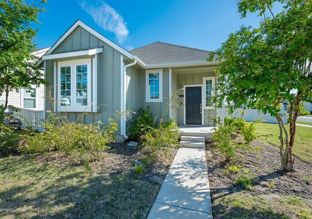 Photo 3 of Single family home for sale at 300 Hortus Dr, Kyle, TX 78640 | MLS# 6294069 | Listing updated on 2026-10-07