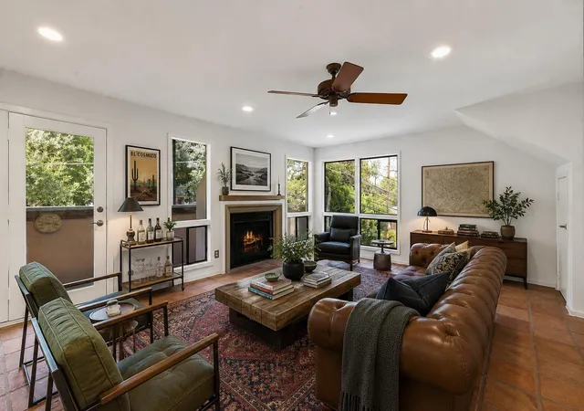 Photo 3 of Townhouse for sale at 1106 W 6th Street #206, Austin, TX 78703 | MLS# 1122261 | Listing updated on 2026-08-03