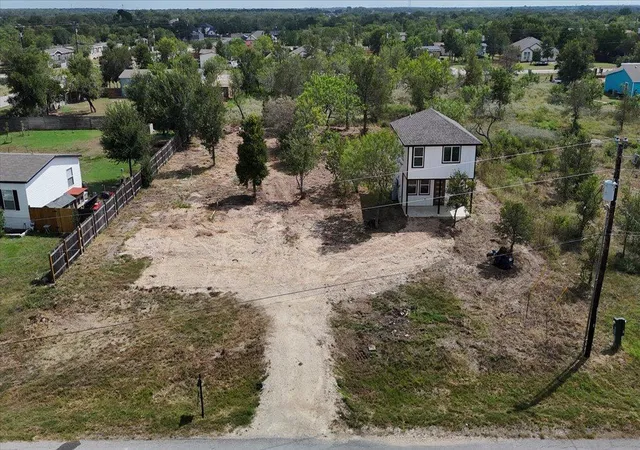 15th image of 140 Lobo Ln, Cedar Creek, TX 78612 | MLS# 5230164