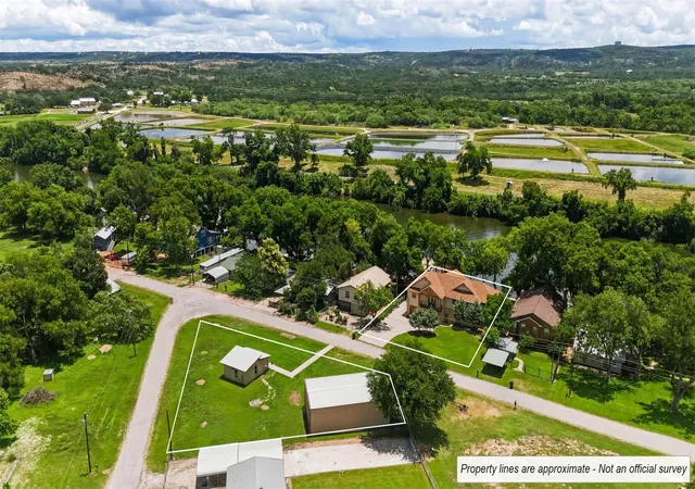 Photo 1 of Single family home for sale at 1200 Long Mountain Dr, Burnet, TX 78611 | MLS# 5095107 | Listing updated on 2026-10-07