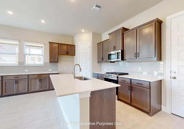 Photo 4 of Sale Pending at 13108 Incline Dr, Manchaca, TX 78652 | MLS# 2837068 | Listing updated on 2026-08-04