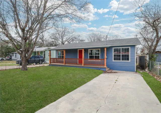 Photo 3 of Single family home for sale at 7126 W Westbriar St, San Antonio, TX 78227 | MLS# 4472991 | Listing updated on 2026-08-21