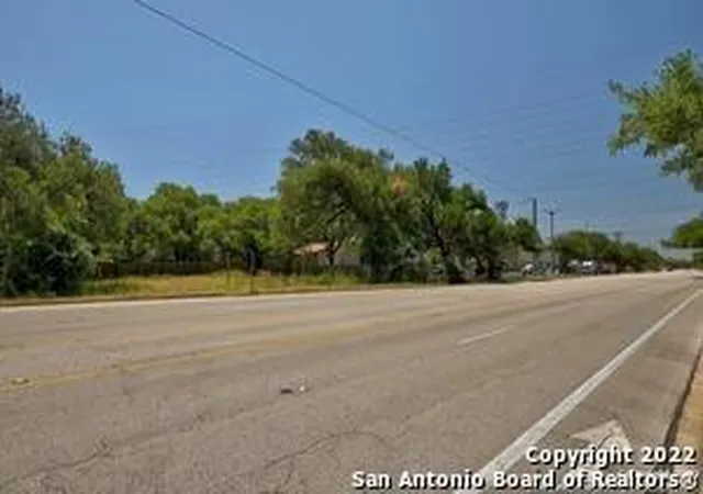 1st image of 0000 Walker Dr Walker Dr, Conroe, TX 77306 | MLS# 9085179