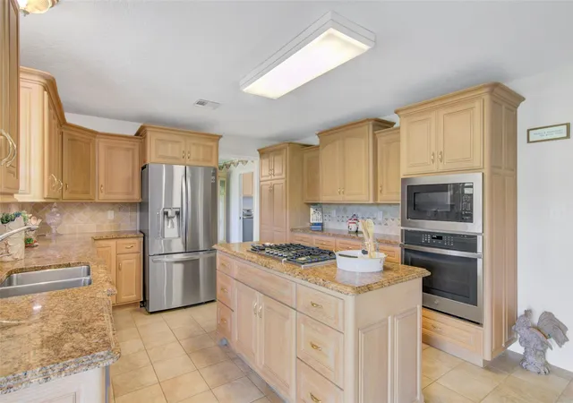 Photo 3 of Single family home for sale at 6483 Jade Ave, Port Arthur, TX 77640 | MLS# 9236128 | Listing updated on 2026-07-29