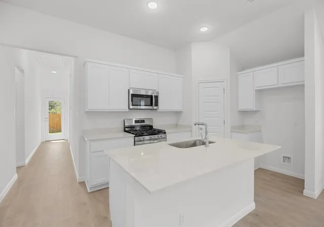 3rd image of 171 Hornet St, Elgin, TX 78621 | MLS# 2609959