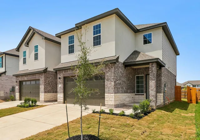 Photo 3 of Townhouse for sale at 15104 Afleet Alex St #B, Manor, TX 78653 | MLS# 8619059 | Listing updated on 2026-10-04