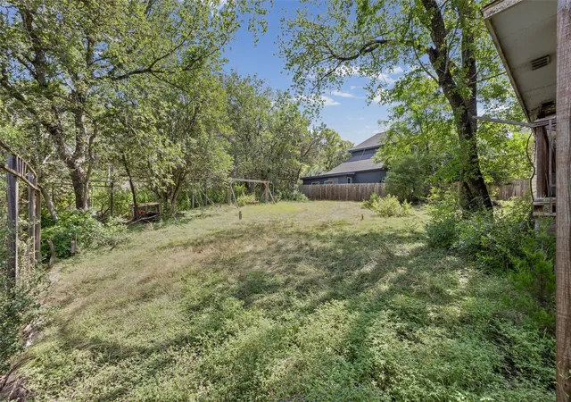 4th image of 6635 Whitemarsh Valley Walk, Austin, TX 78746 | MLS# 8238138