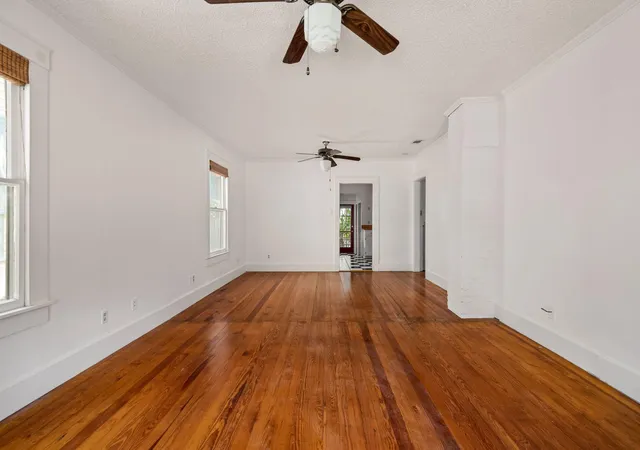 5th image of 800 W Gibson St, Austin, TX 78704 | MLS# 9575715