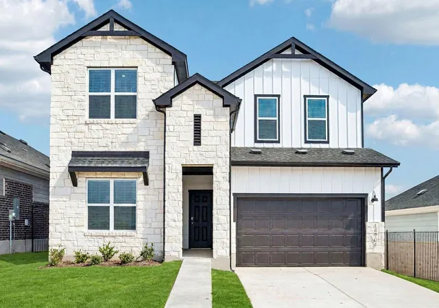 Single family home for sale at 14904 Frog Pond Cv, Del Valle, TX 78617 | MLS# 6145767