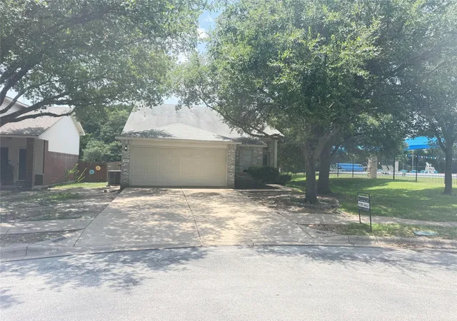 Photo 1 of Single family home for sale at 902 Moser River Dr, Leander, TX 78641 | MLS# 5508435 | Listing updated on 2026-10-08
