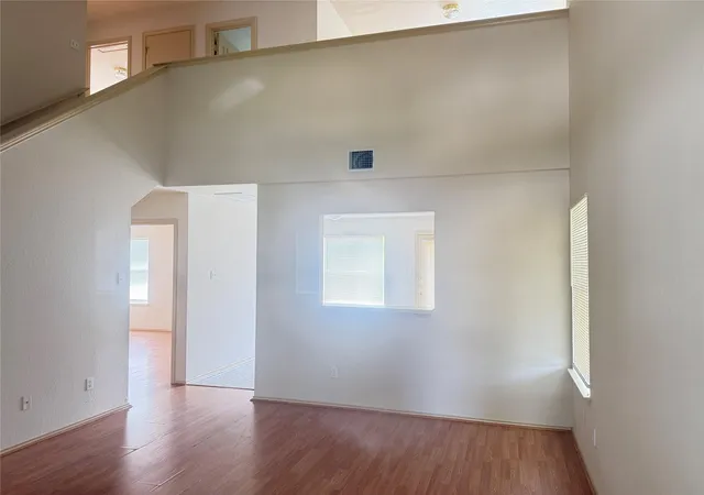 2nd image of 902 Moser River Dr, Leander, TX 78641 | MLS# 5508435
