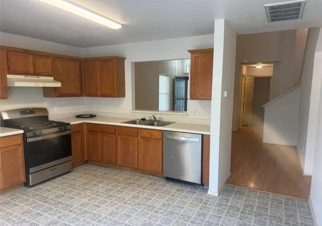 3rd image of 902 Moser River Dr, Leander, TX 78641 | MLS# 5508435