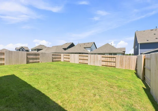Photo 27 of Sale Pending at 304 Daniels Dusty Trl, Georgetown, TX 78626 | MLS# 7882439 | Listing updated on 2026-08-13