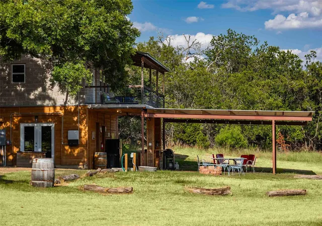 2nd image of 95 Loma Ln, Fredericksburg, TX 78624 | MLS# 4632893