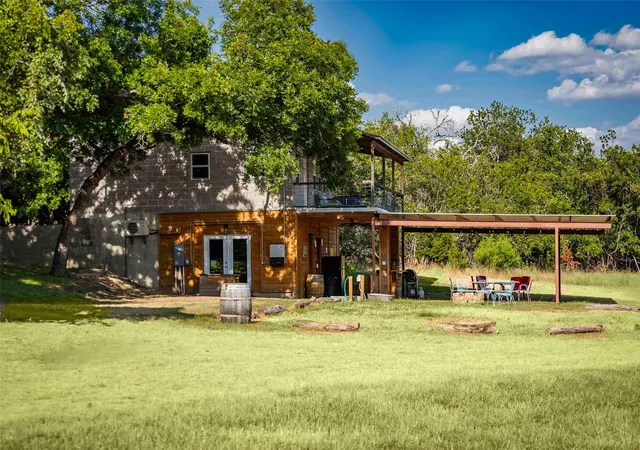 4th image of 95 Loma Ln, Fredericksburg, TX 78624 | MLS# 4632893
