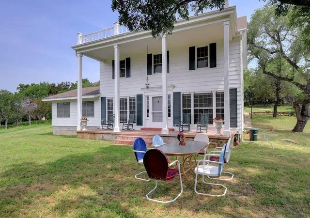 Photo 3 of Single family home for sale at 119 River Pl, Johnson City, TX 78636 | MLS# 9787258 | Listing updated on 2026-07-29