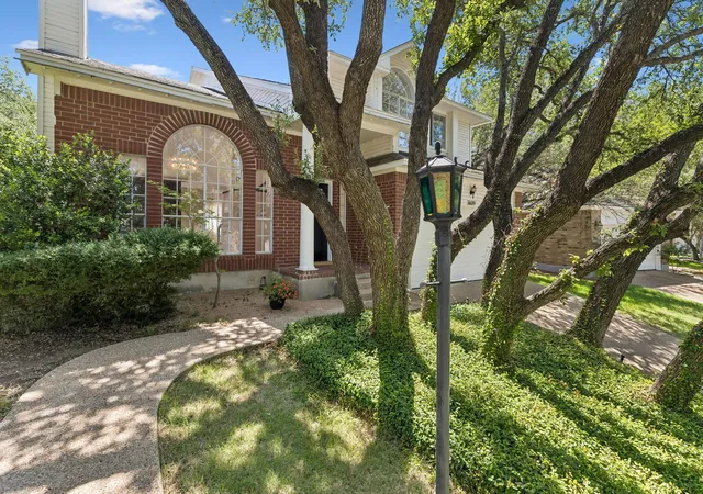 Photo 1 of Single family home for sale at 3609 Latimer Dr, Austin, TX 78732 | MLS# 2385546 | Listing updated on 2026-10-25