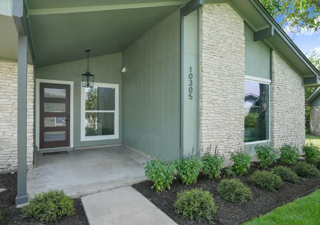 Photo 2 of Sale Pending at 10305 Button Quail Cv, Austin, TX 78758 | MLS# 4500186 | Listing updated on 2026-08-25