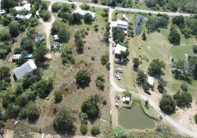 2nd image of 1209 Nora Ln, Kingsland, TX 78639 | MLS# 3158370