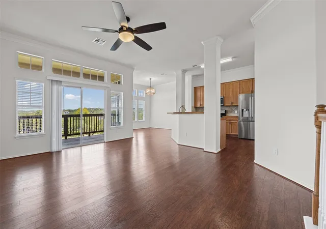 Photo 3 of Condo for sale at 20911 Waterside Dr #9, Lago Vista, TX 78645 | MLS# 8399860 | Listing updated on 2026-08-16