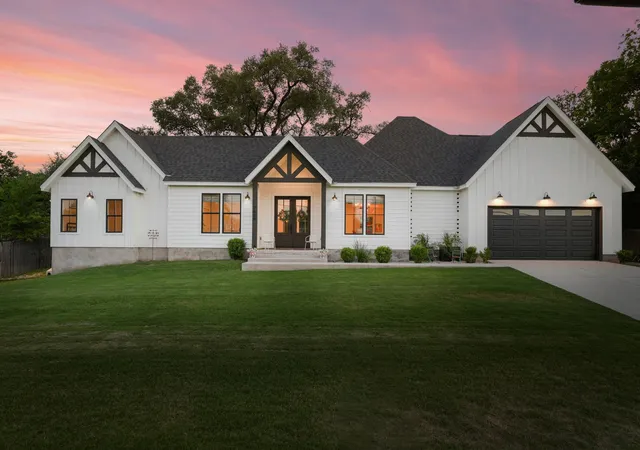 1st image of 7609 Summervale Dr, Austin, TX 78737 | MLS# 3464413