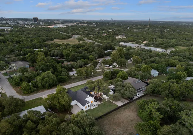 40th image of 7609 Summervale Dr, Austin, TX 78737 | MLS# 3464413