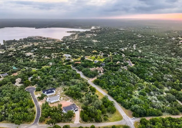 1st image of 900 Cheyenne St, Horseshoe Bay, TX 78657 | MLS# 8757441