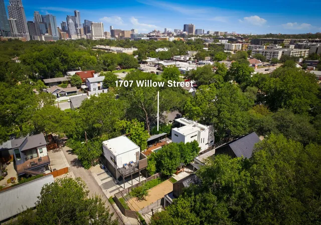 40th image of 1707 Willow St, Austin, TX 78702 | MLS# 5701608