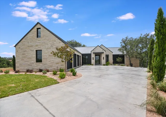 1st image of 138 Coralberry, Horseshoe Bay, TX 78657 | MLS# 9226315