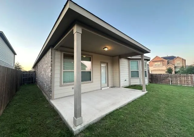 Photo 24 of Single family home for sale at 501 Duroc Dr, Hutto, TX 78634 | MLS# 6552425 | Listing updated on 2026-09-03