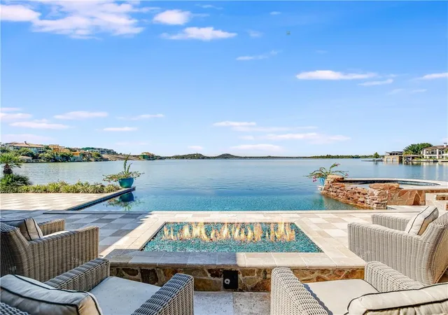 1st image of 82 Applehead Island Dr, Horseshoe Bay, TX 78657 | MLS# 4401878