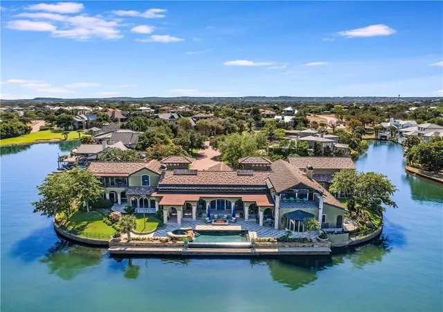 5th image of 82 Applehead Island Dr, Horseshoe Bay, TX 78657 | MLS# 4401878