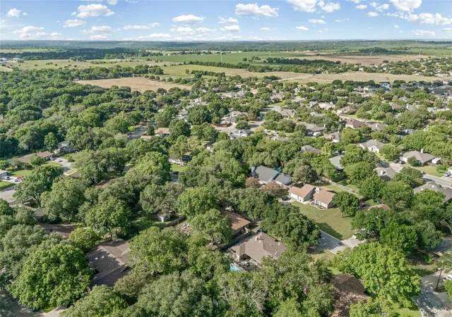 29th image of 428 Connolly Cir W, Lockhart, TX 78644 | MLS# 9810576