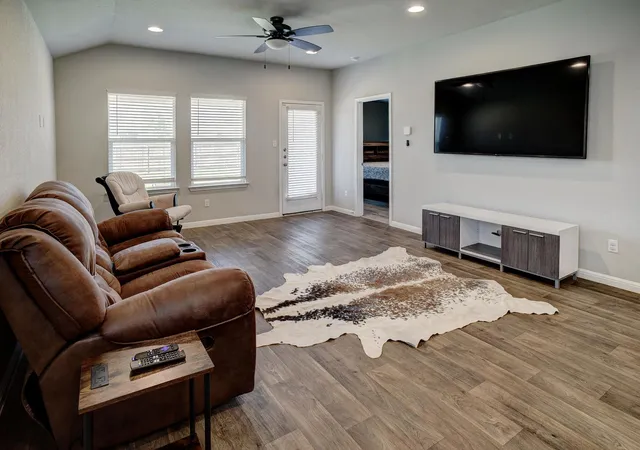 5th image of 706 Roaring Fork Ln, Bastrop, TX 78602 | MLS# 7733607