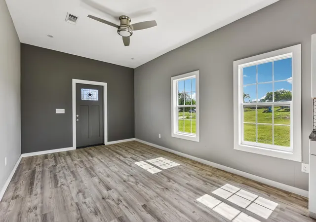 4th image of 507 W 1St St, Flatonia, TX 78941 | MLS# 6195768