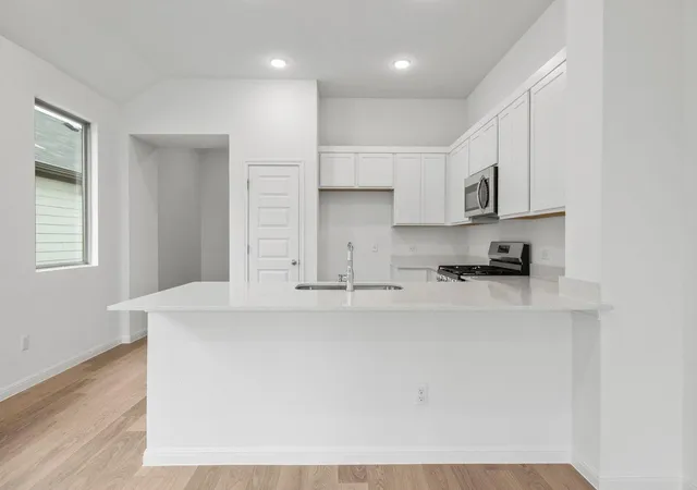5th image of 181 Hornet St, Elgin, TX 78621 | MLS# 5590800