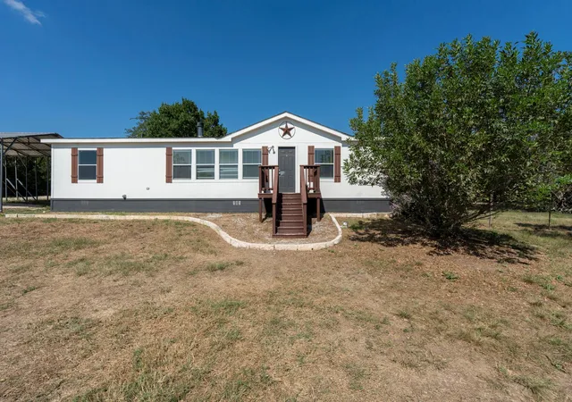 Photo 3 of Manufactured home for sale at 315 Angel Fire Dr, Dripping Springs, TX 78620 | MLS# 1785314 | Listing updated on 2026-08-13