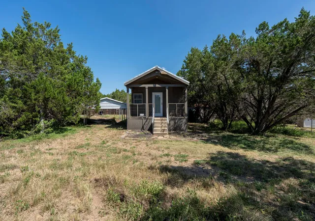 Photo 3 of Manufactured home for sale at 315 Angel Fire Dr, Dripping Springs, TX 78620 | MLS# 1785314 | Listing updated on 2026-08-13