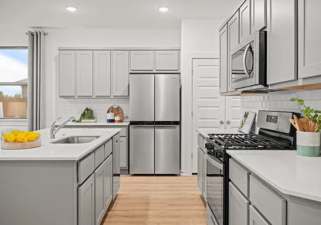 4th image of 187 Hornet St, Elgin, TX 78621 | MLS# 5832933