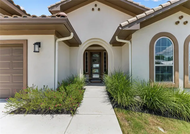 2nd image of 446 Skipping Cedar St, San Marcos, TX 78666 | MLS# 1632435