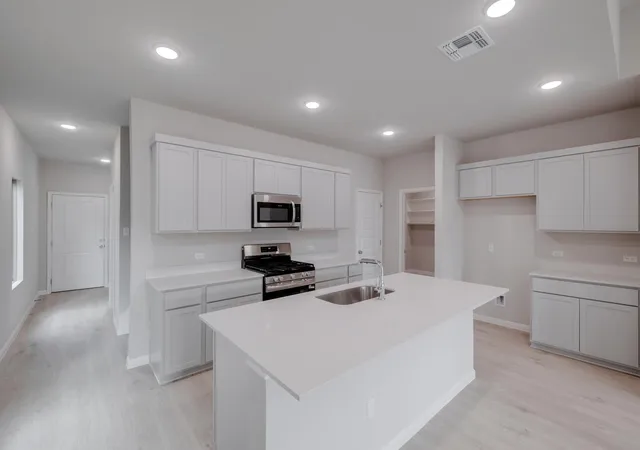 Photo 3 of Single family home for sale at 195 Hornet St, Elgin, TX 78621 | MLS# 4773578 | Listing updated on 2026-10-10