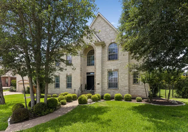 Photo 1 of Single family home for sale at 7221 Ellaview Ln, Austin, TX 78759 | MLS# 4342547 | Listing updated on 2026-10-22